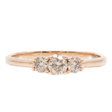 Trilogy moderno in oro giallo 14K con diamanti brown di taglio brillante (0.38ctw ca.)