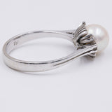 Anello vintage in oro bianco 18k con perla e diamanti (0.06ctw), anni '60