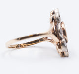 Anello antico in oro 12k con zaffiro centrale e rosette, primi del'900