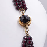 Collana vintage a tre fili con granati e susta in oro giallo 18k, anni '50