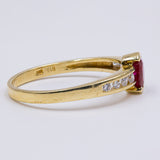 Anello vintage in oro giallo 14k con rubino (0.20ct) e diamanti (0.15ct), anni '70