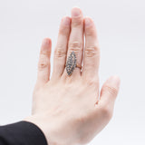 Bague ancienne en or 8 carats et diamants (2,4 ct au total), années 10