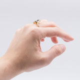 Bague Liberty contrarier en or 18 carats avec diamant (0,70 ct) et saphir, années 1920/1930