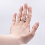 Bague ancienne en or 18 carats et argent avec un diamant taille rosette