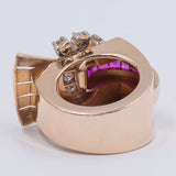 Anello in oro 18K con diamanti (0.75ctw ca.) e rubini carrè, anni '40