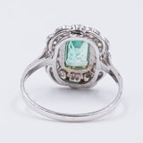 Nouvelle bague en or blanc 18 carats avec émeraude (1,19 ct) et diamants (0,80 ct)