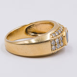 Anello vintage in oro giallo 18K con topazio blu e diamanti (0.56ctw ca.), anni '70/'80