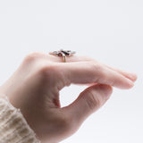 Anello Art Decò in oro 14k e argento con diamanti e rubini , anni 30