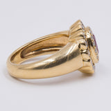 Anello vintage in oro giallo 18k con rubino centrale (1.2ct) e diamanti taglio brillante (0.90ctw), anni '60