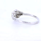 Art Deco solitaire in 18K white gold with old mine cut diamonds of approx. 0.50 ct, 1930s