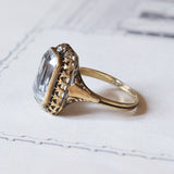 Anello Art Nouveau in oro 14K e argento con acquamarina (3ct ca.), anni '20