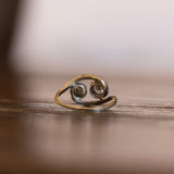 Anello antico in oro 18K e argento con perla e diamante (0.43ct ca.) e perla, primi del '900