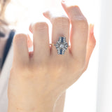 Anello Art Déco in oro 18K con diamanti (0.60ctw ca.) e zaffiri (0.25ctw ca.), anni '30