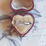 Anello vintage in oro bianco 18K con diamanti (centrale di 0.40ct ca.), anni '60
