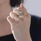 Anello vintage in oro bianco 18K con diamanti (centrale di 0.40ct ca.), anni '60