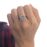 Anello a margherita vintage in oro bianco 14K con diamanti (0.91ctw ca.), anni '60