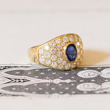 Vintage 18K gold ring with sapphire (approx.1ct) and diamonds (approx.1.50ctw), 1960s / 1970s
