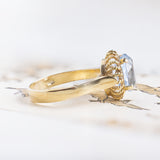 Vintage 18K gold ring with blue spinel, 1970s