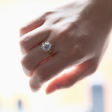 Vintage 18K gold ring with blue spinel, 1970s