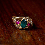 Anello antico in oro 14K con pietra verde, rubini e perline, primi del '900 - Antichità Galliera