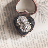 Bague ancienne en or blanc 18 carats et diamants, années 1930/40