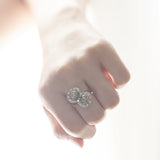 Bague ancienne en or blanc 18 carats et diamants, années 1930/40