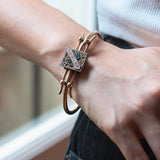 Bracciale rigido borbonico in oro 12K con paste di vetro, fine '800