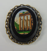 Micromosaico legato in argento, raffigurante delle rovine. Fine '800 - Antichità Galliera