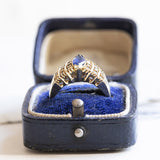 Bague vintage en or 14 carats avec saphir central taille navette et diamants, 1970