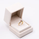 Anello vintage in oro giallo con zaffiro, rubino, smeraldo e diamanti(0.30ct), anni '70