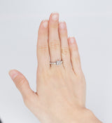 Anello solitario in oro bianco 18k con diamante centrale di 0.55ct, anni 40