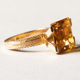 Anello vintage da cocktail in oro 18K con zaffiro arancione sintetico (7ct ca.), anni '60