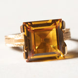 Anello vintage da cocktail in oro 18K con zaffiro arancione sintetico (7ct ca.), anni '60