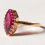 Anello vintage in oro 18K con rubino sintetico, anni '70