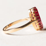 Anello vintage in oro 18K con rubino sintetico, anni '70
