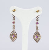 Orecchini in stile antico in oro 14K, con rubini e rosette di diamante