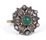 Anello vintage in oro 18k e argento con pietra verde e rosette di diamanti, anni 40 - Antichità Galliera
