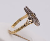 Anello antico in oro e argento con rosette . 1920 circa