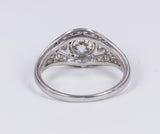 Anello antico in platino con diamante centrale ( 0.70 ct ) e diamanti laterali, anni 10/20 - Antichità Galliera