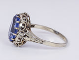 Anello antico in oro 18K con topazio azzurro centrale, anni '30 - Antichità Galliera