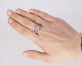 Anello antico in oro bianco 18k con diamante centrale (0.25 ct circa) e zaffiri, anni 30