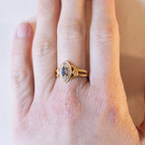 Anello vintage a navette in oro 18K con zaffiro e diamanti, anni '60