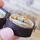 Orecchini in oro 18K con smeraldi, anni '40/'50