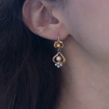 Orecchini vintage in oro 18K con perla e spinelli azzurri, anni '60