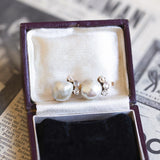 Boucles d'oreilles anciennes en or 18 carats avec perles scaramazze et diamants, début des années 1900