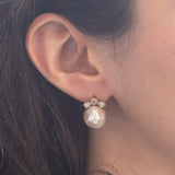 Boucles d'oreilles anciennes en or 18 carats avec perles scaramazze et diamants, début des années 1900