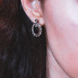 Orecchini antichi in oro 18K con zaffiri e rosette di diamante, anni '40 - Antichità Galliera