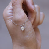 Collana punto luce in oro bianco 18K con diamante di taglio vecchia miniera da 0.32ct