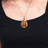 Pendente antico in oro 14K con diamante di taglio vecchia miniera, seconda metà dell'800 (1851-1900)