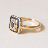 Anello vintage in oro 18K con zaffiri e diamanti, anni ‘40/‘50
